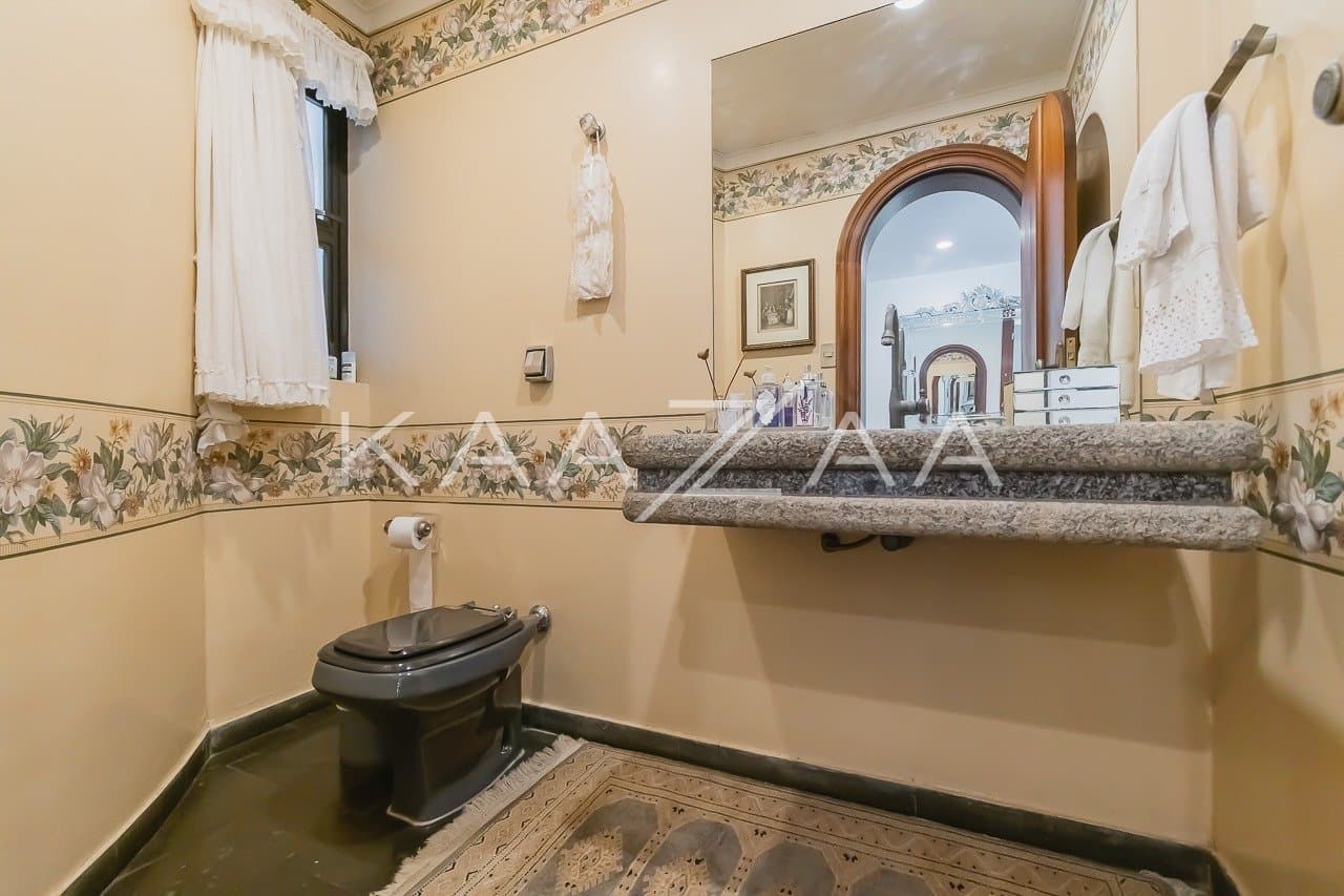 Casa com ares frescos, paisagismo e muita tranquilidade. Uma planta inigualável, no Jardim Guedala. - Foto 11