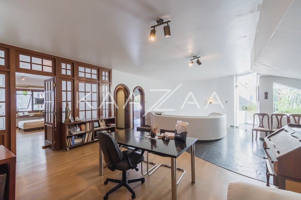 Casa com ares frescos, paisagismo e muita tranquilidade. Uma planta inigualável, no Jardim Guedala. - Foto 19