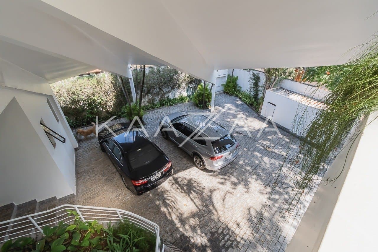 Casa com ares frescos, paisagismo e muita tranquilidade. Uma planta inigualável, no Jardim Guedala. - Foto 22