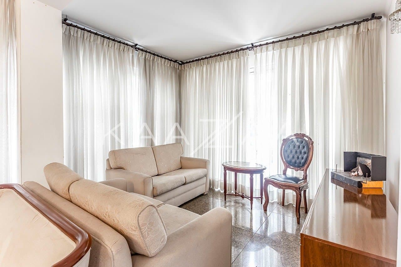 Casa ampla, em rua arborizada e muito bem localizada, no Jardim Paulista. - Foto 3