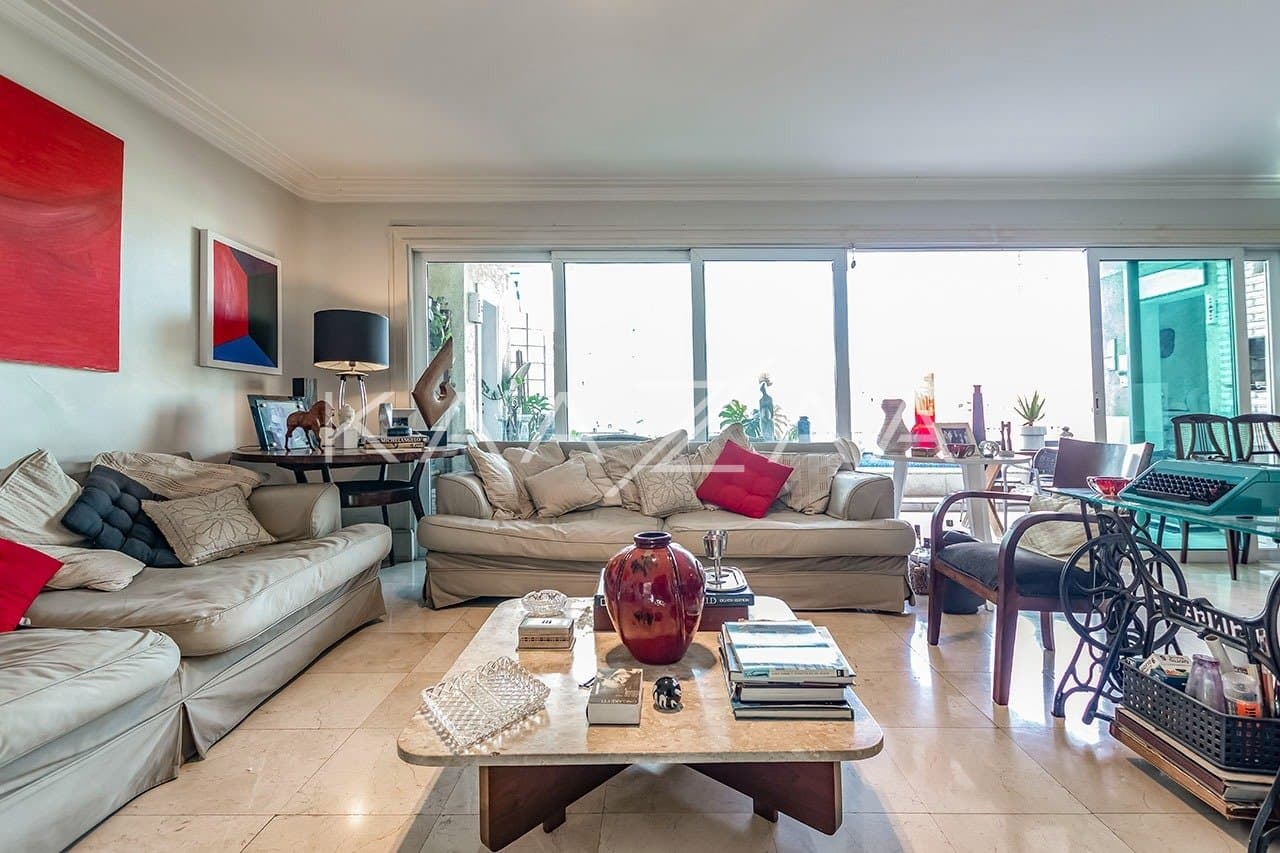 Cobertura duplex ampla e versátil. Para reforma, com ótima vista no Real Parque. - Foto 5