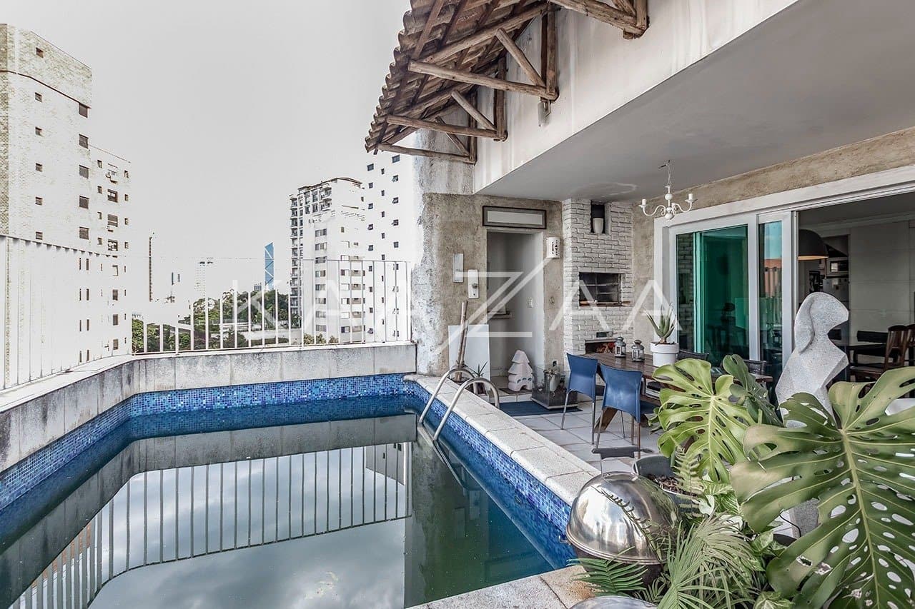 Cobertura duplex ampla e versátil. Para reforma, com ótima vista no Real Parque. - Foto 2