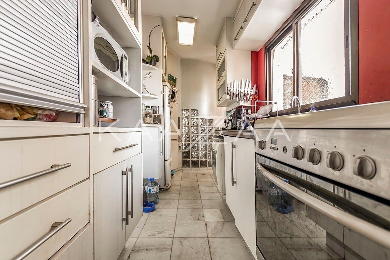 Cobertura duplex ampla e versátil. Para reforma, com ótima vista no Real Parque. - Foto 8