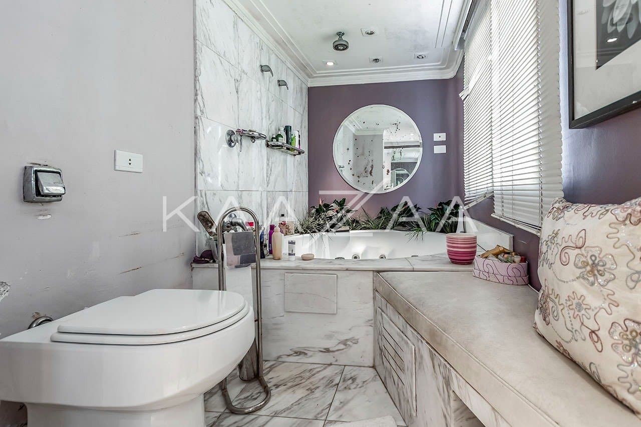 Cobertura duplex ampla e versátil. Para reforma, com ótima vista no Real Parque. - Foto 11