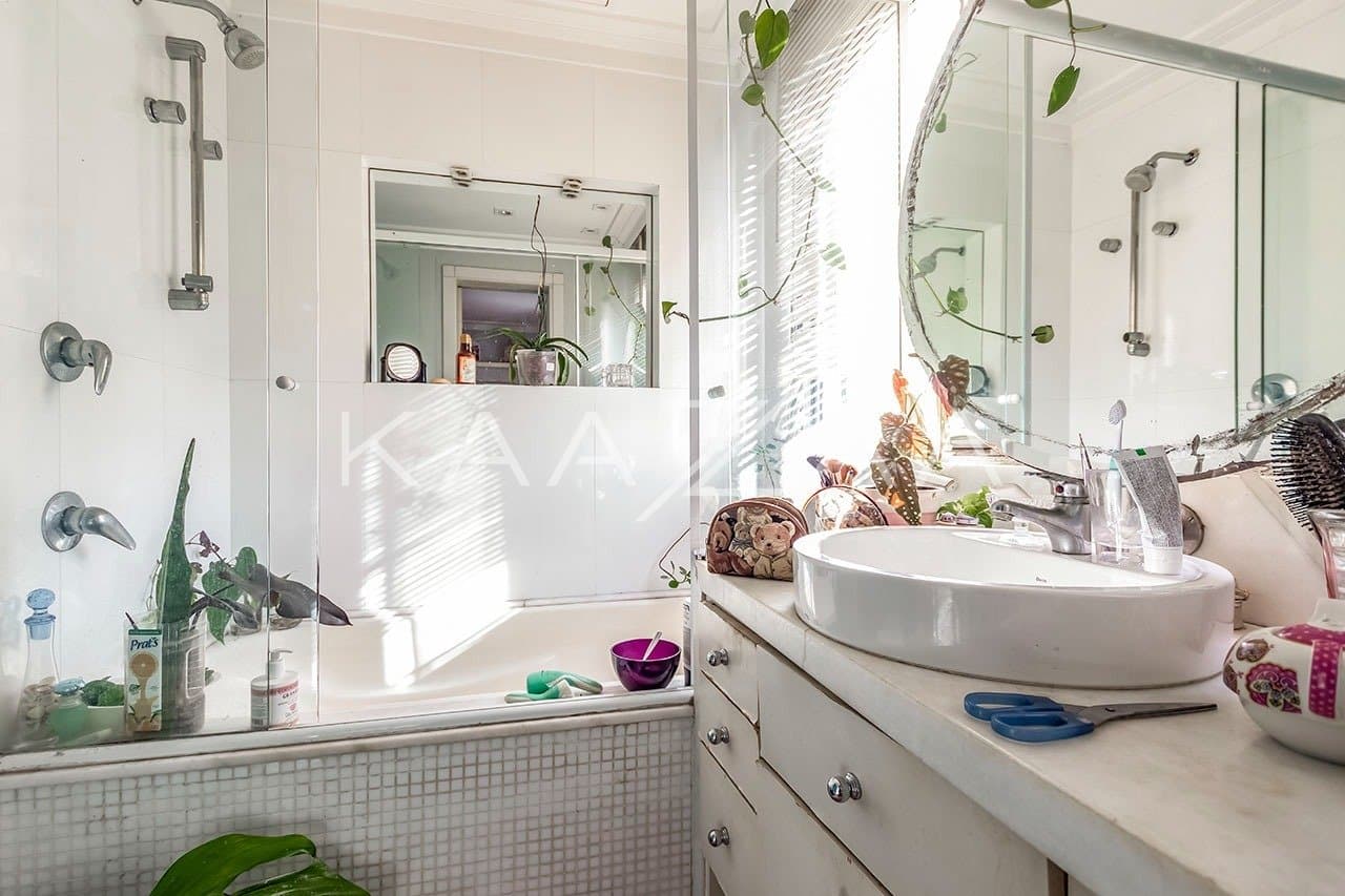 Cobertura duplex ampla e versátil. Para reforma, com ótima vista no Real Parque. - Foto 13