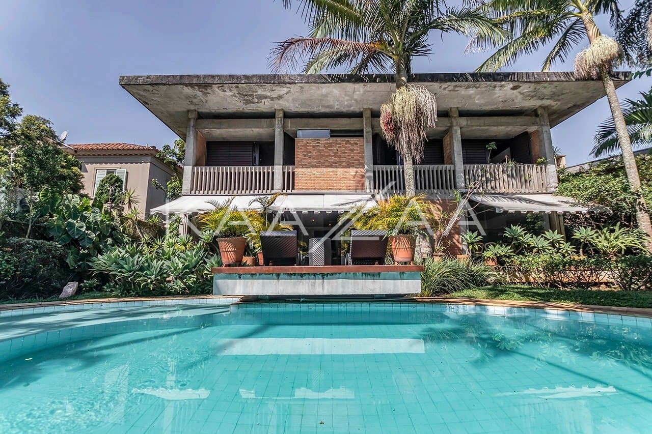 Clima modernista, para contemplar a natureza em espaços sofisticados nesta casa em Cidade Jardim. - Foto 3