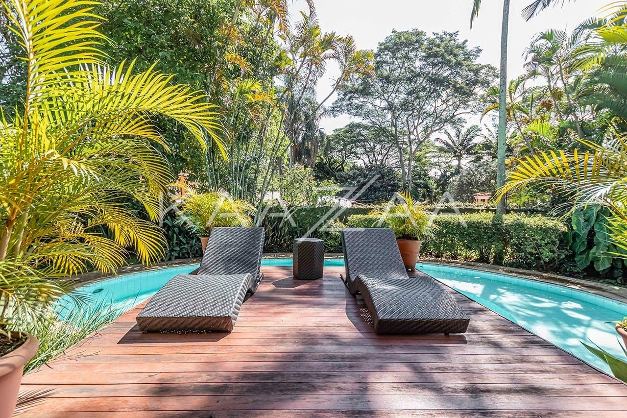 Clima modernista, para contemplar a natureza em espaços sofisticados nesta casa em Cidade Jardim. - Foto 1