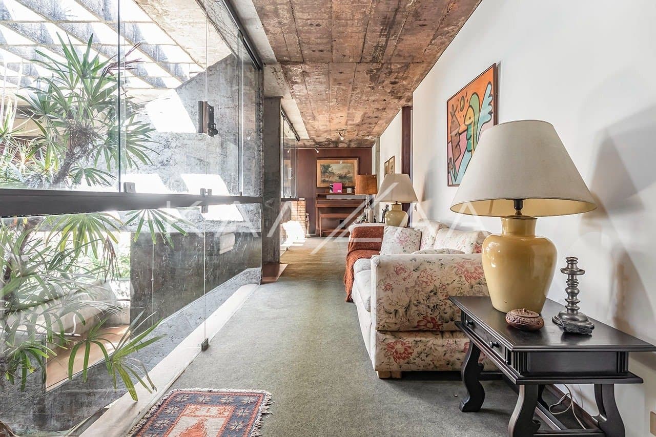 Clima modernista, para contemplar a natureza em espaços sofisticados nesta casa em Cidade Jardim. - Foto 19