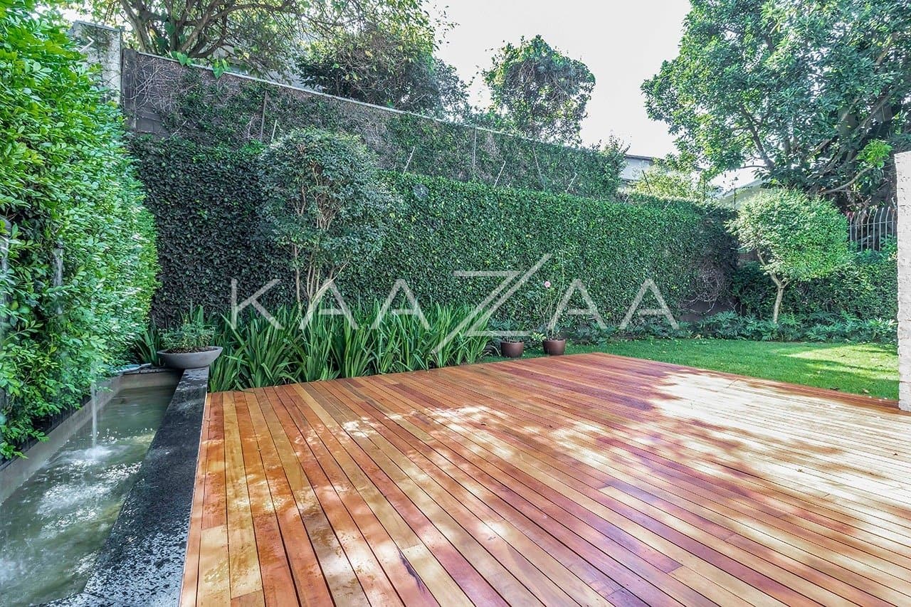 Casa pensada com bom gosto, materiais de primeira e muita brecha para o sossego. Em Alto de Pinheiros. - Foto 7