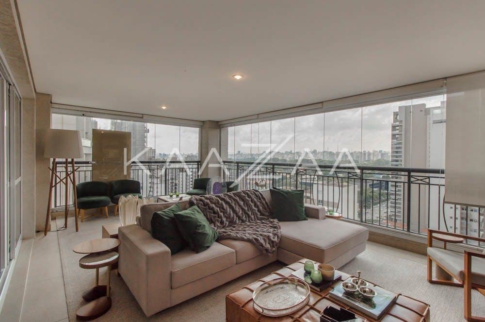 Vista infinita e clima descolado, neste apartamento super amplo em um condomínio com lazer em Moema. - Foto 6