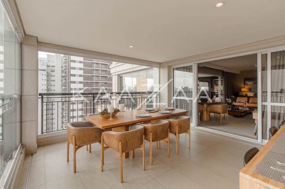 Vista infinita e clima descolado, neste apartamento super amplo em um condomínio com lazer em Moema. - Foto 7