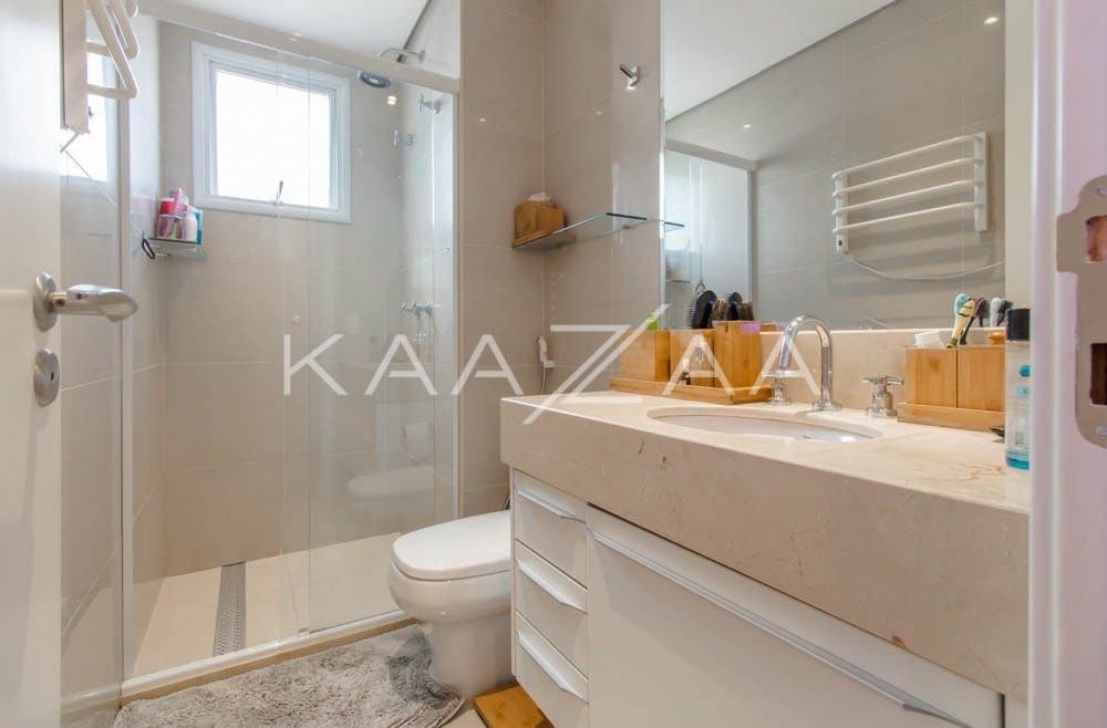 Vista infinita e clima descolado, neste apartamento super amplo em um condomínio com lazer em Moema. - Foto 17