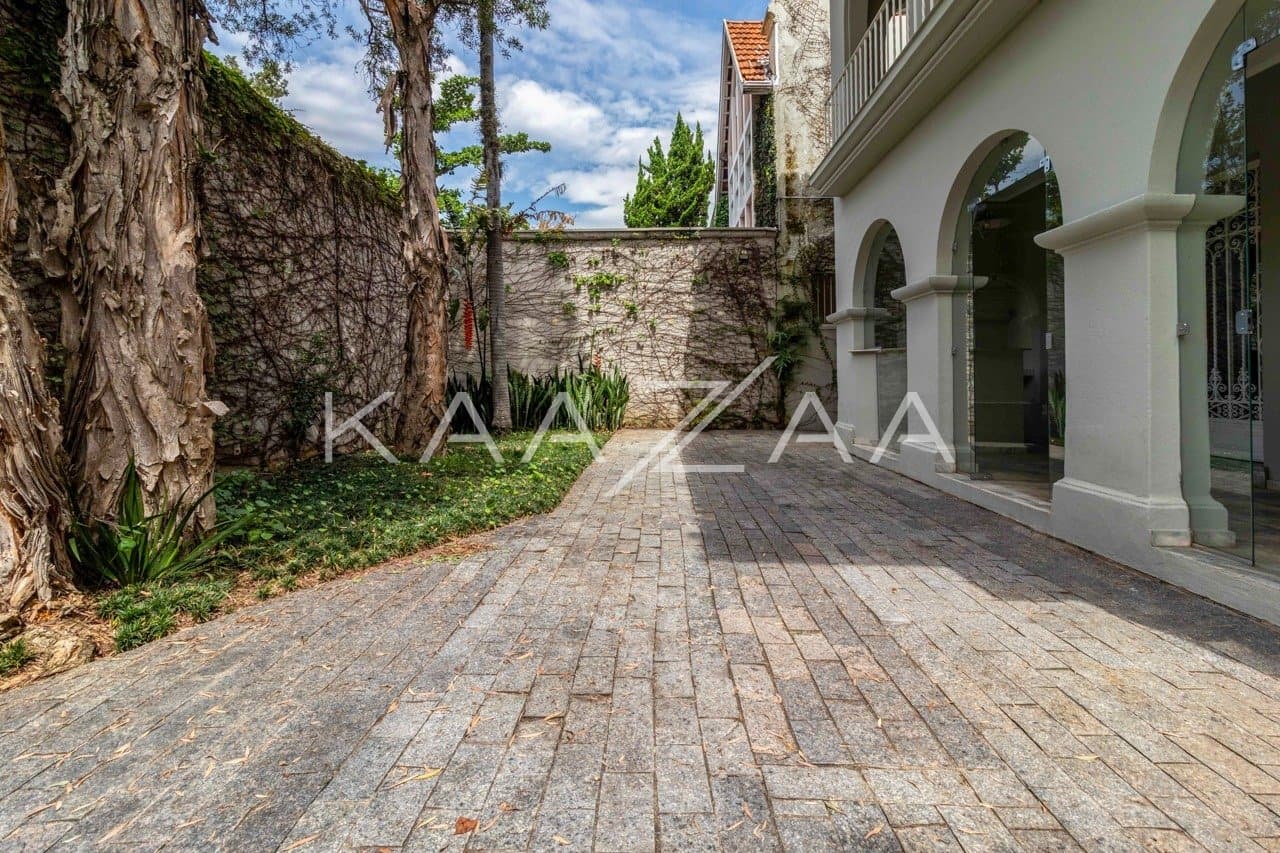 Casa confortável com terraço, em rua tranquila no Jardim Paulista. - Foto 25