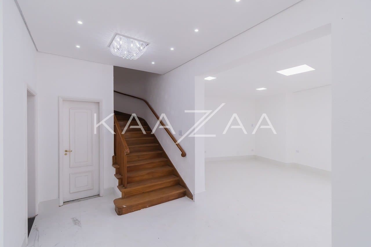 Ambientes leves e espaçosos, nesta casa de 480m² com 4 suítes no Jardim Paulista. - Foto 5