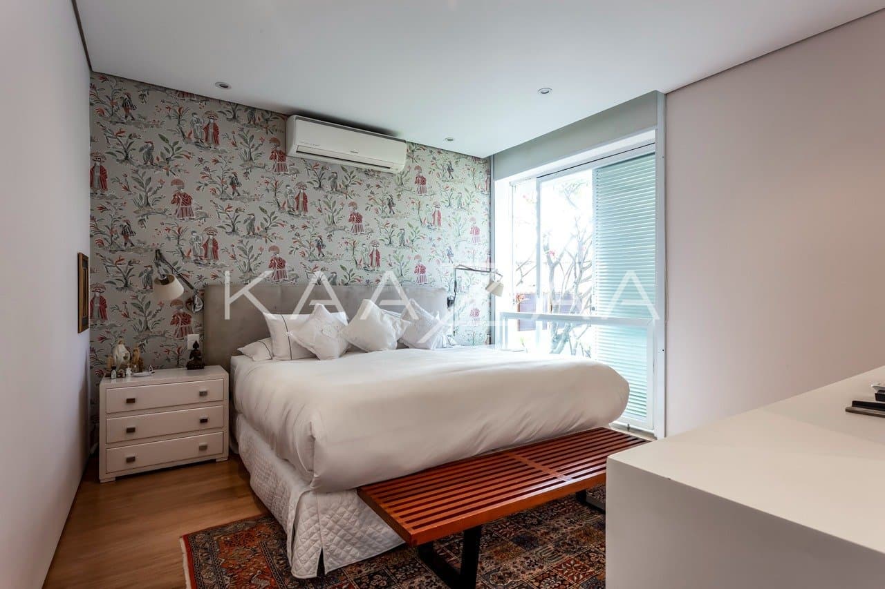 Casa super prática e bem construída. Muita luz natural e tranquilidade no Jardim Europa. - Foto 13