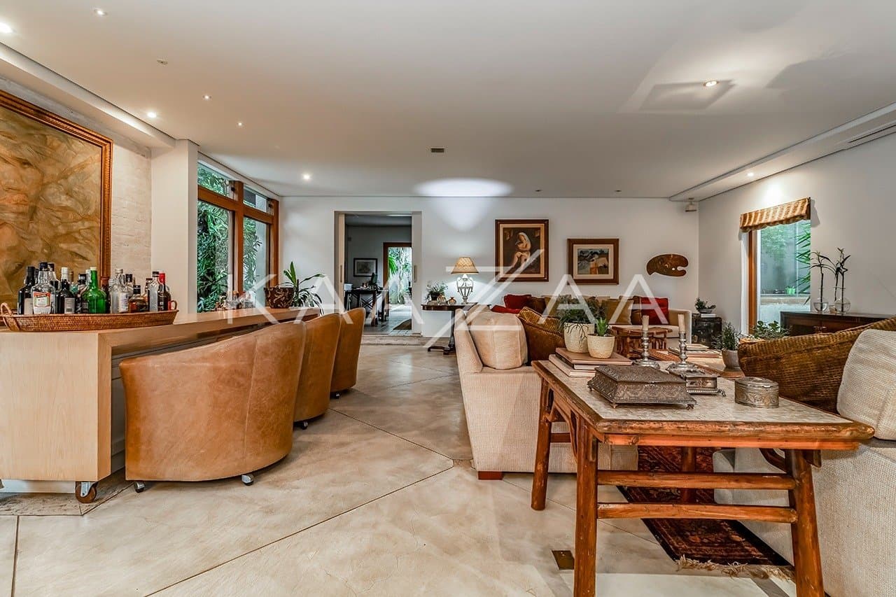 Uma casa rodeada de bom gosto, feita para renovar as energias. No Jardim Guedala. - Foto 10