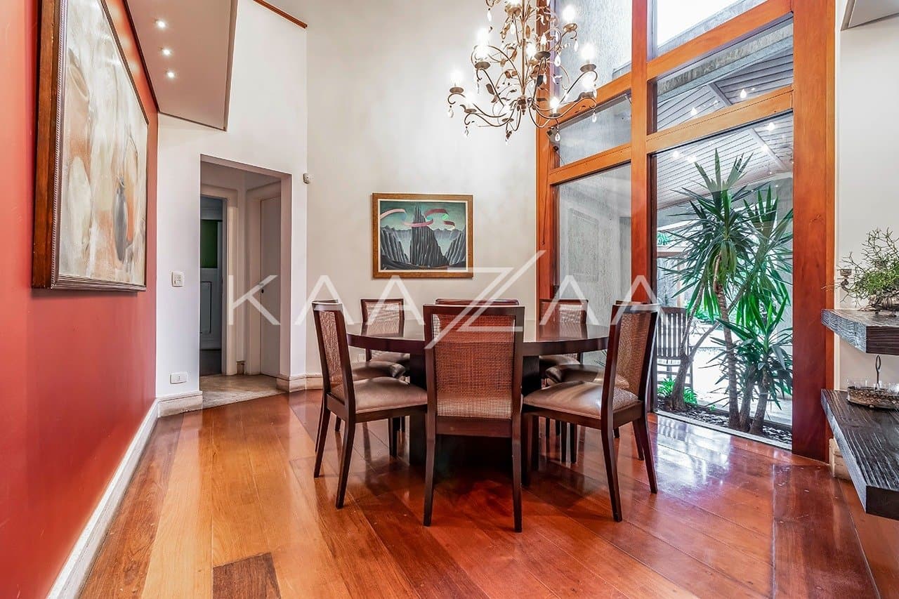 Uma casa rodeada de bom gosto, feita para renovar as energias. No Jardim Guedala. - Foto 11