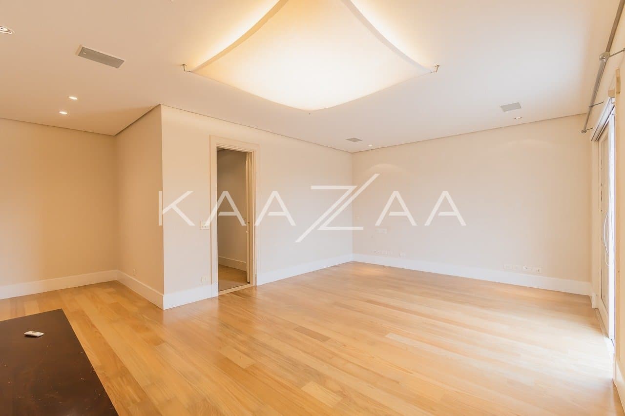 Espaços super amplos, muitos verdes e uma vista divina. Casa no estilo europeu, na Cidade Jardim. - Foto 14