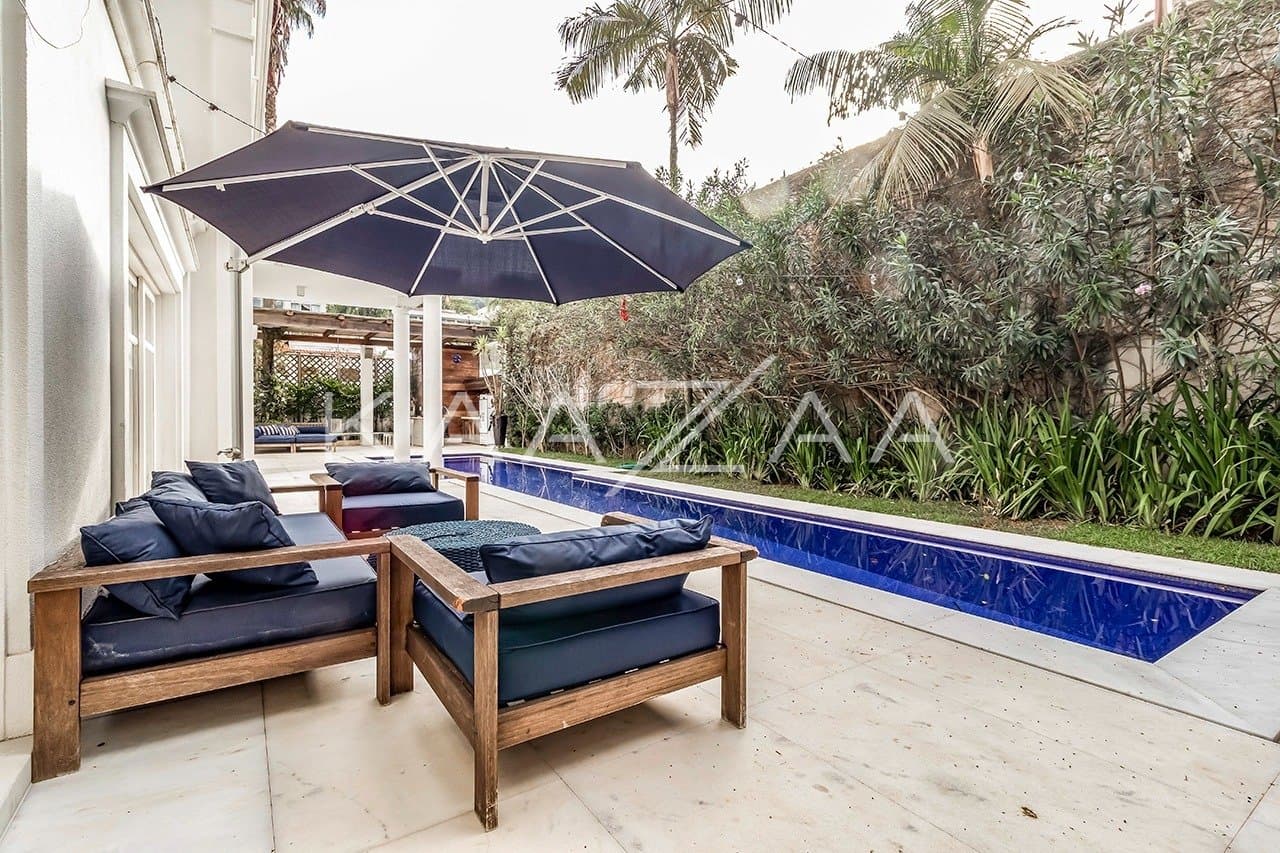 Entre o clássico e o moderno, o tom perfeito da elegância. Casa no Jardim Guedala. - Foto 2