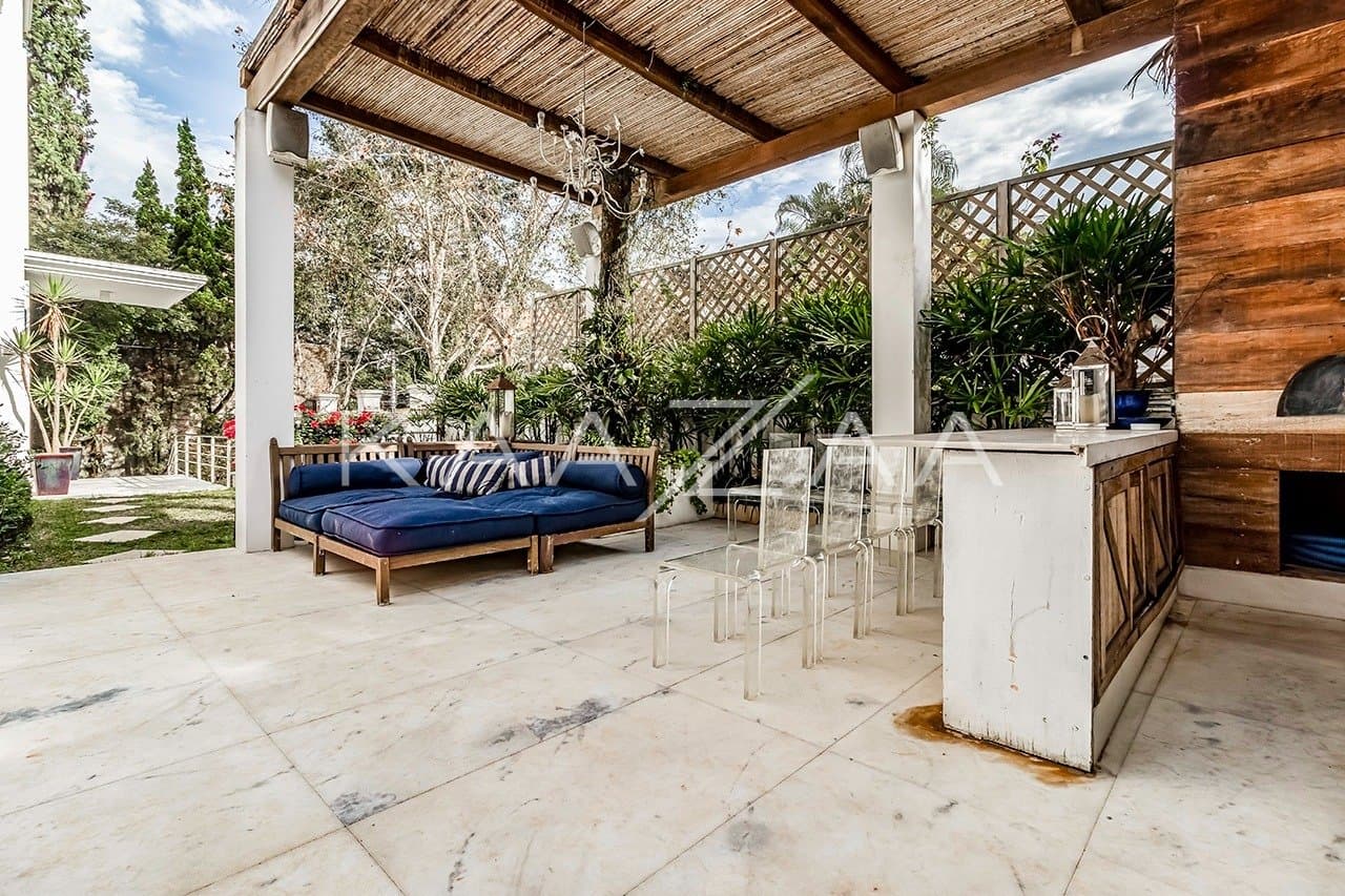 Entre o clássico e o moderno, o tom perfeito da elegância. Casa no Jardim Guedala. - Foto 5