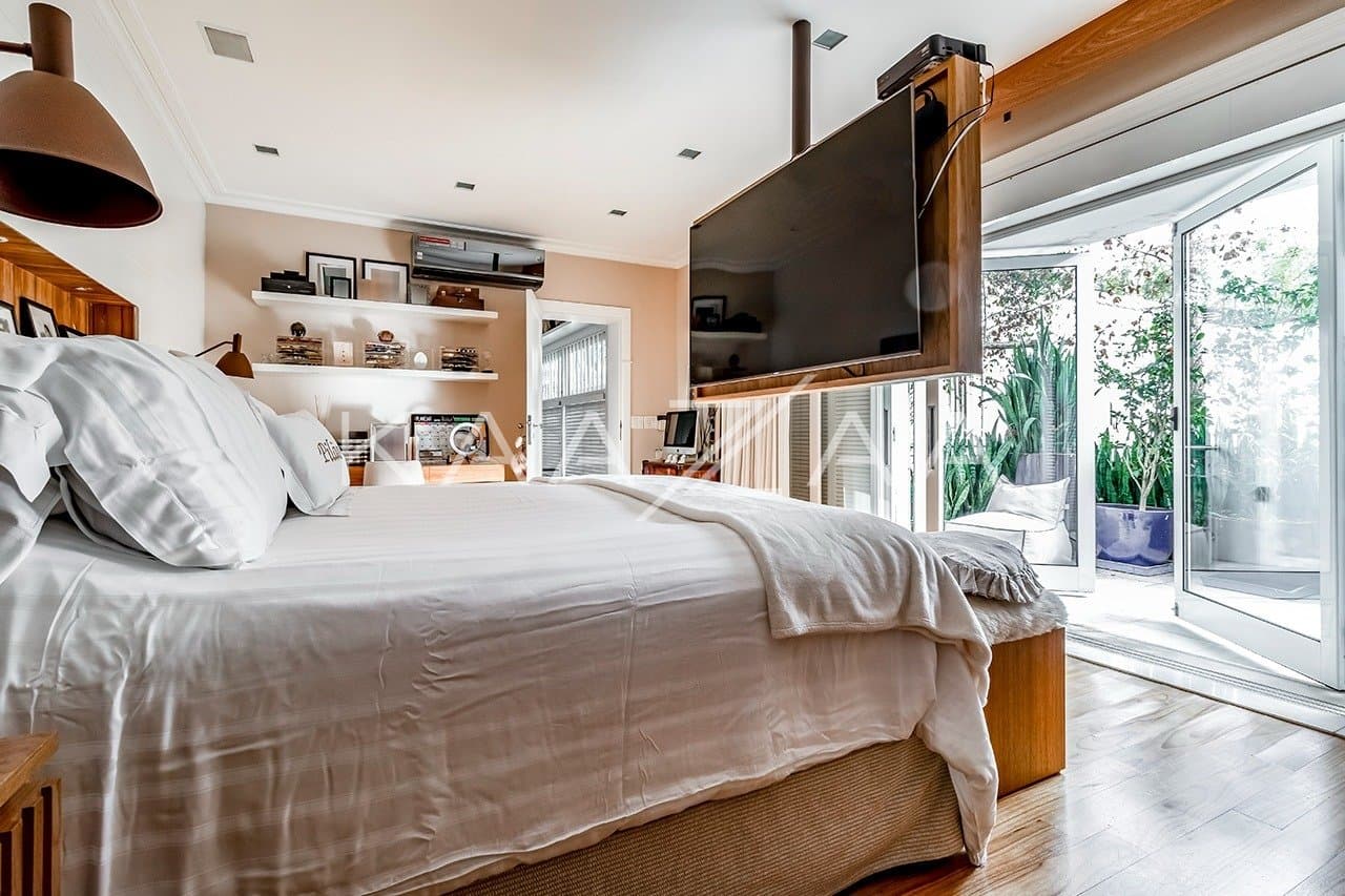 Entre o clássico e o moderno, o tom perfeito da elegância. Casa no Jardim Guedala. - Foto 19