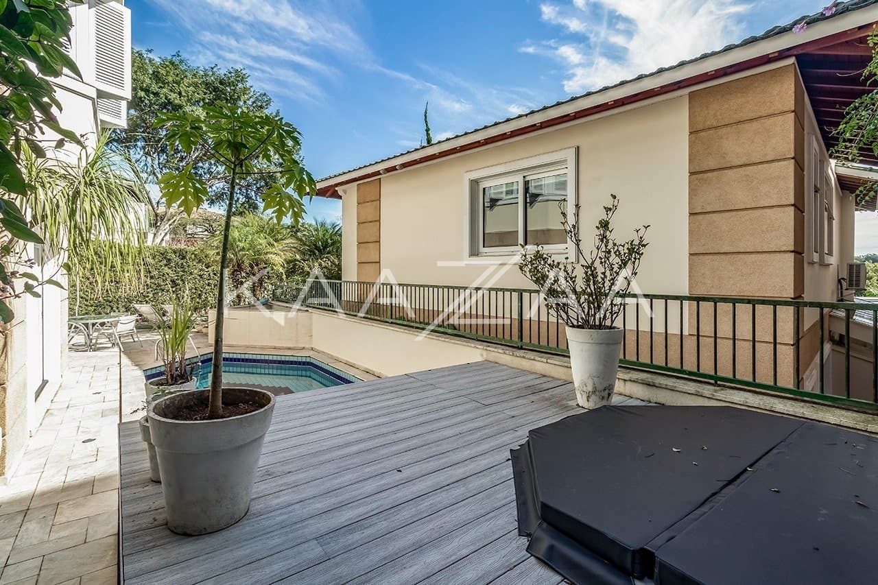 Clima tranquilo em condomínio rodeado de verdes. Casa na Cidade Jardim. - Foto 2