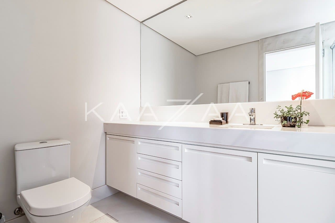 Personalidade em cada cômodo, neste apartamento com projeto do Dado Castello Branco, no Jardim Paulista. - Foto 23