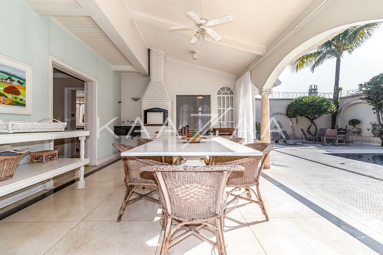 Deliciosa casa clássica, iluminada e ampla, no sossego da Cidade Jardim. - Foto 6