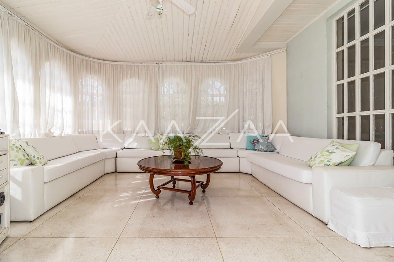 Deliciosa casa clássica, iluminada e ampla, no sossego da Cidade Jardim. - Foto 19