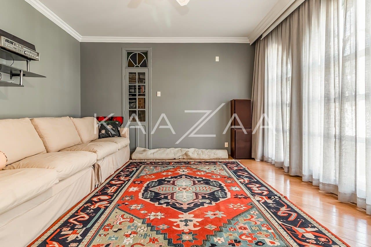 Deliciosa casa clássica, iluminada e ampla, no sossego da Cidade Jardim. - Foto 20