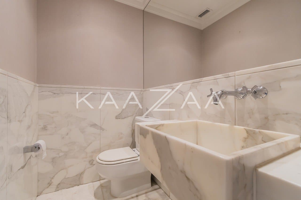 Amplitude e bem estar, neste apartamento com 5 suítes e 468m² em Moema. - Foto 11