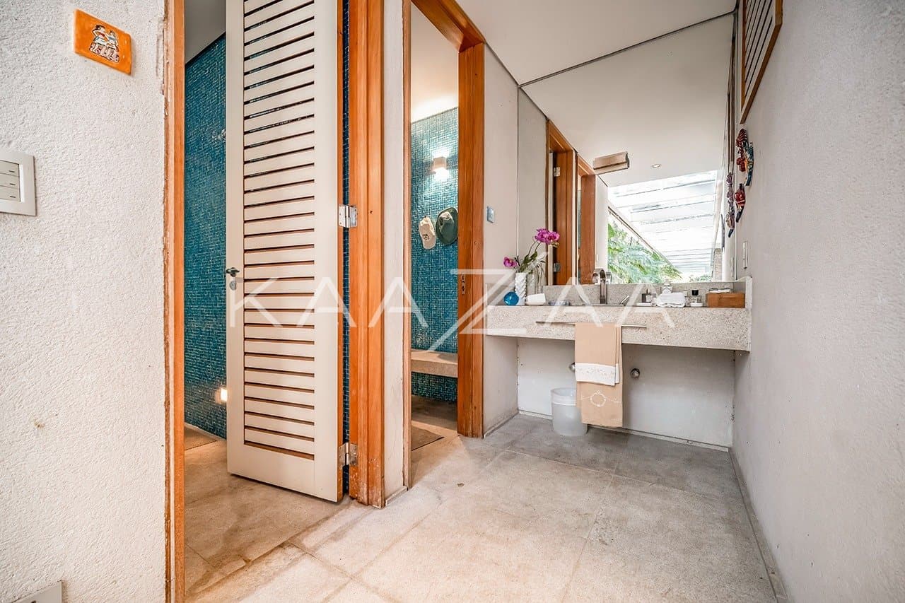 Clima tropical contemporâneo, nesta casa majestosa no Jardim Paulista. - Foto 12