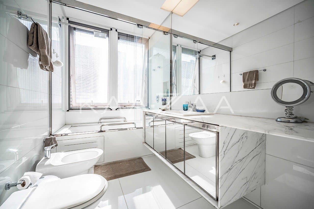 Clima tropical contemporâneo, nesta casa majestosa no Jardim Paulista. - Foto 36