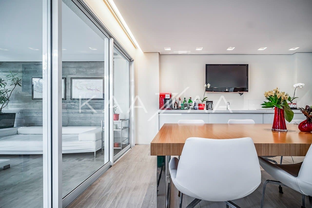 Apartamento Garden com ares de casa. Pé direito alto, elegância e modernidade em Pinheiros. - Foto 7