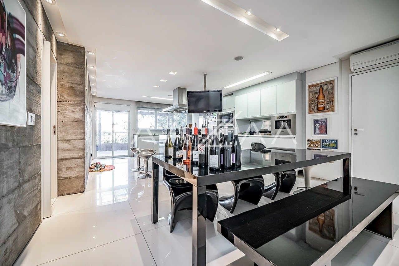 Apartamento Garden com ares de casa. Pé direito alto, elegância e modernidade em Pinheiros. - Foto 17