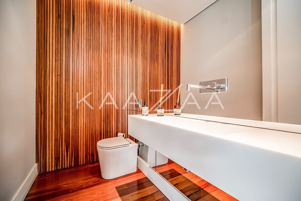 Que tal viver rodeado de muito verde em plena cidade grande? Esta casa no Jardim Lusitânia pode te proporcionar isso. - Foto 18