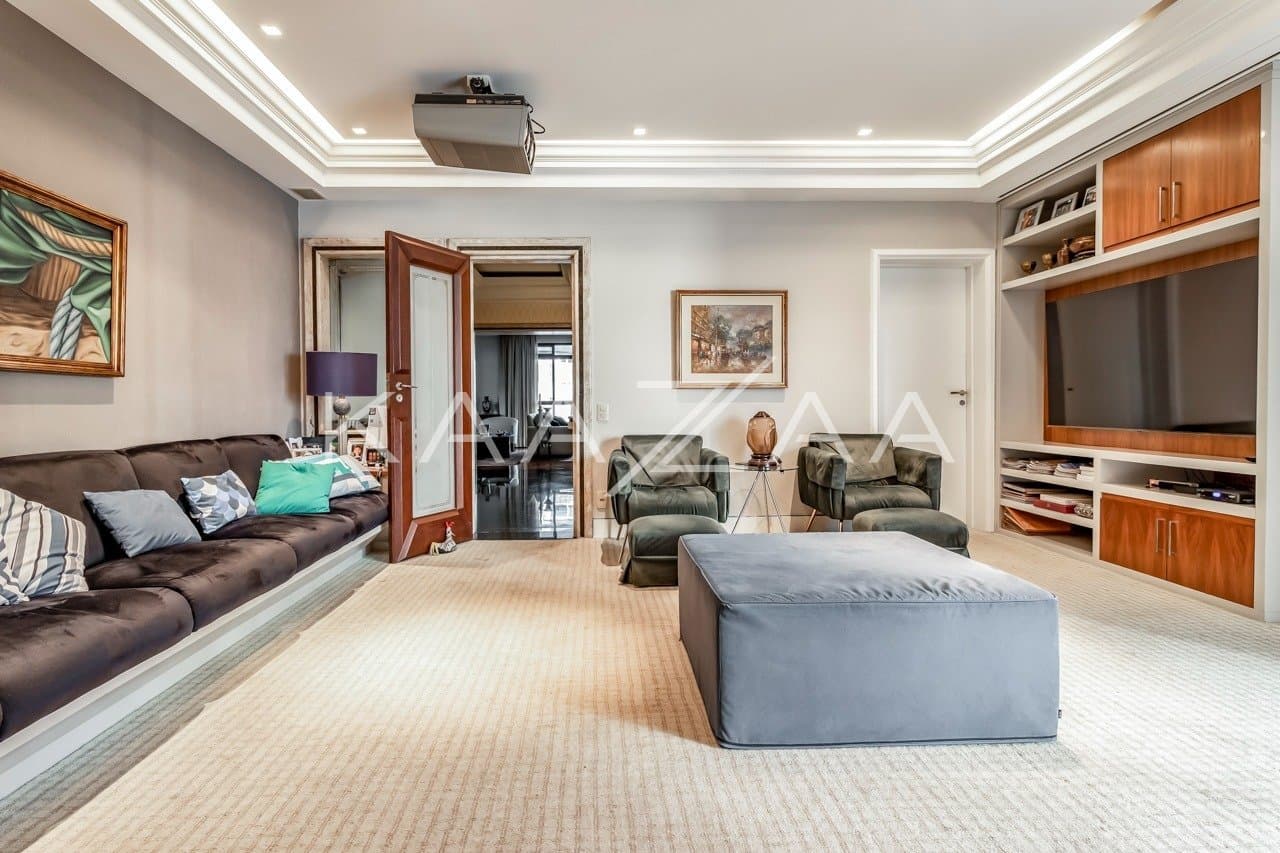 No coração dos Jardins, possibilidades se abrem em um apartamento nobre e funcional. - Foto 9