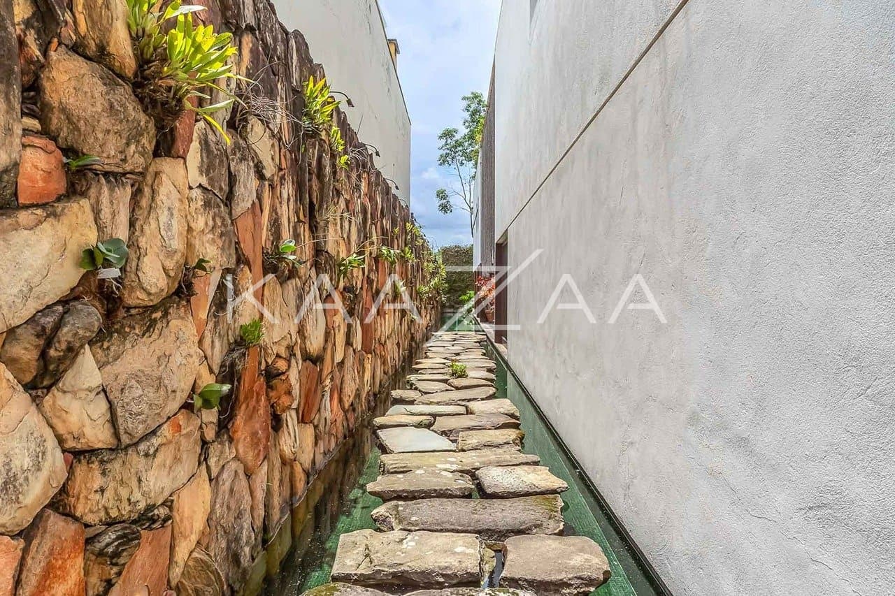 Casa apaixonante, que aproveita materiais naturais em seu projeto de ponta no Jardim Paulistano. - Foto 6