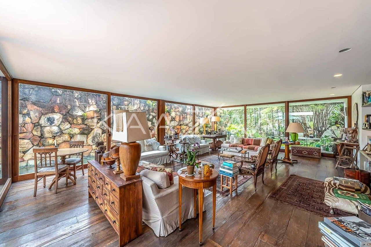 Casa apaixonante, que aproveita materiais naturais em seu projeto de ponta no Jardim Paulistano. - Foto 8