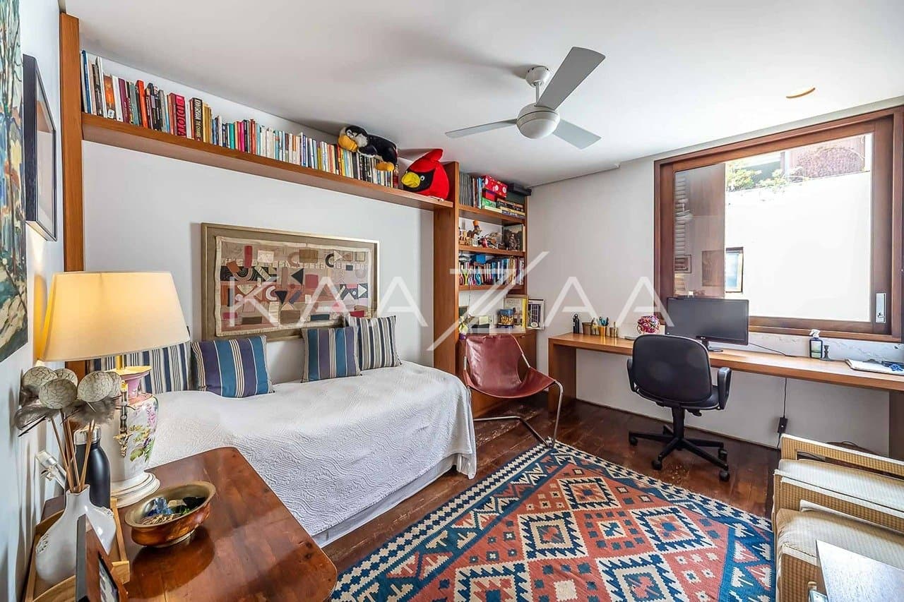 Casa apaixonante, que aproveita materiais naturais em seu projeto de ponta no Jardim Paulistano. - Foto 18