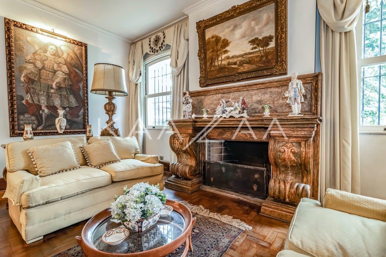 Casa clássica na Cidade Jardim com 4 suítes, piscina e terreno delicioso. - Foto 8