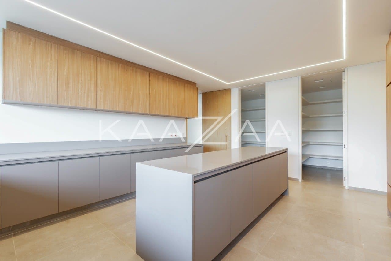 Casa com arquitetura de autor rodeada pela natureza na Quinta da Baroneza. - Foto 19