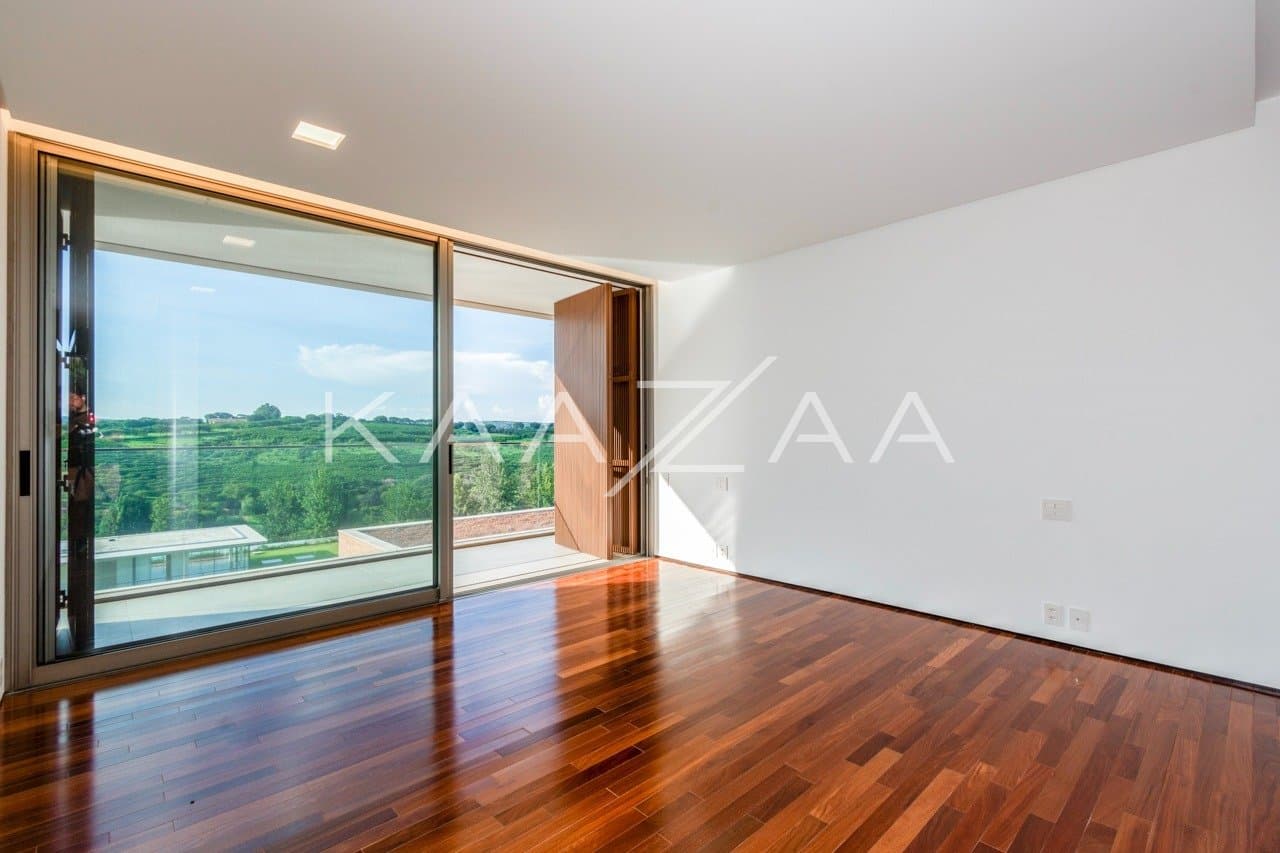 Casa com arquitetura de autor rodeada pela natureza na Quinta da Baroneza. - Foto 29