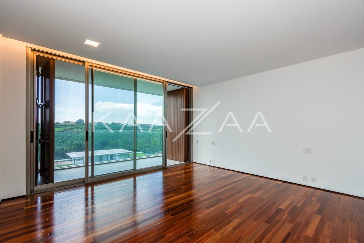 Casa com arquitetura de autor rodeada pela natureza na Quinta da Baroneza. - Foto 37