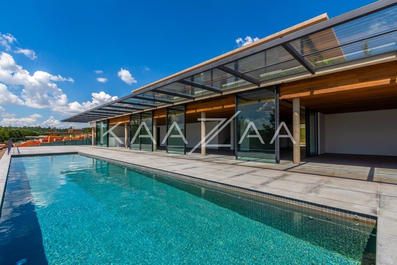 Para renovar as energias rodeado de muito verde, esta é a casa perfeita, no sossego da Quinta da Baroneza. - Foto 2