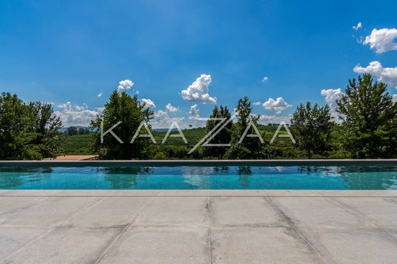 Para renovar as energias rodeado de muito verde, esta é a casa perfeita, no sossego da Quinta da Baroneza. - Foto 4