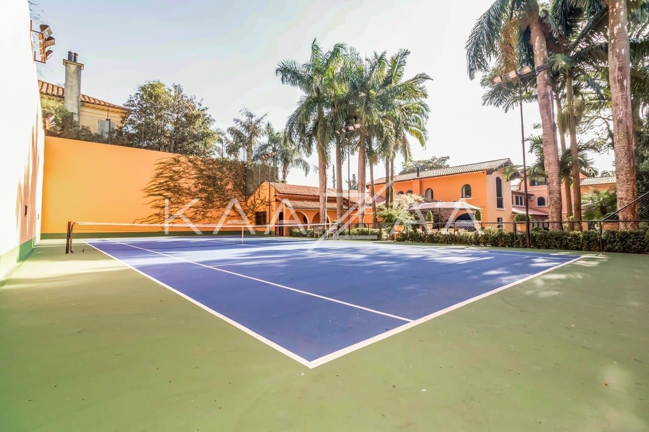 Casa deliciosa com lindo jardim e 4 suítes. Reformada, no Jardim Guedala. - Foto 6