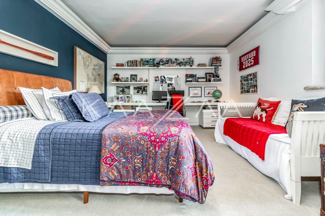 Casa deliciosa com lindo jardim e 4 suítes. Reformada, no Jardim Guedala. - Foto 35