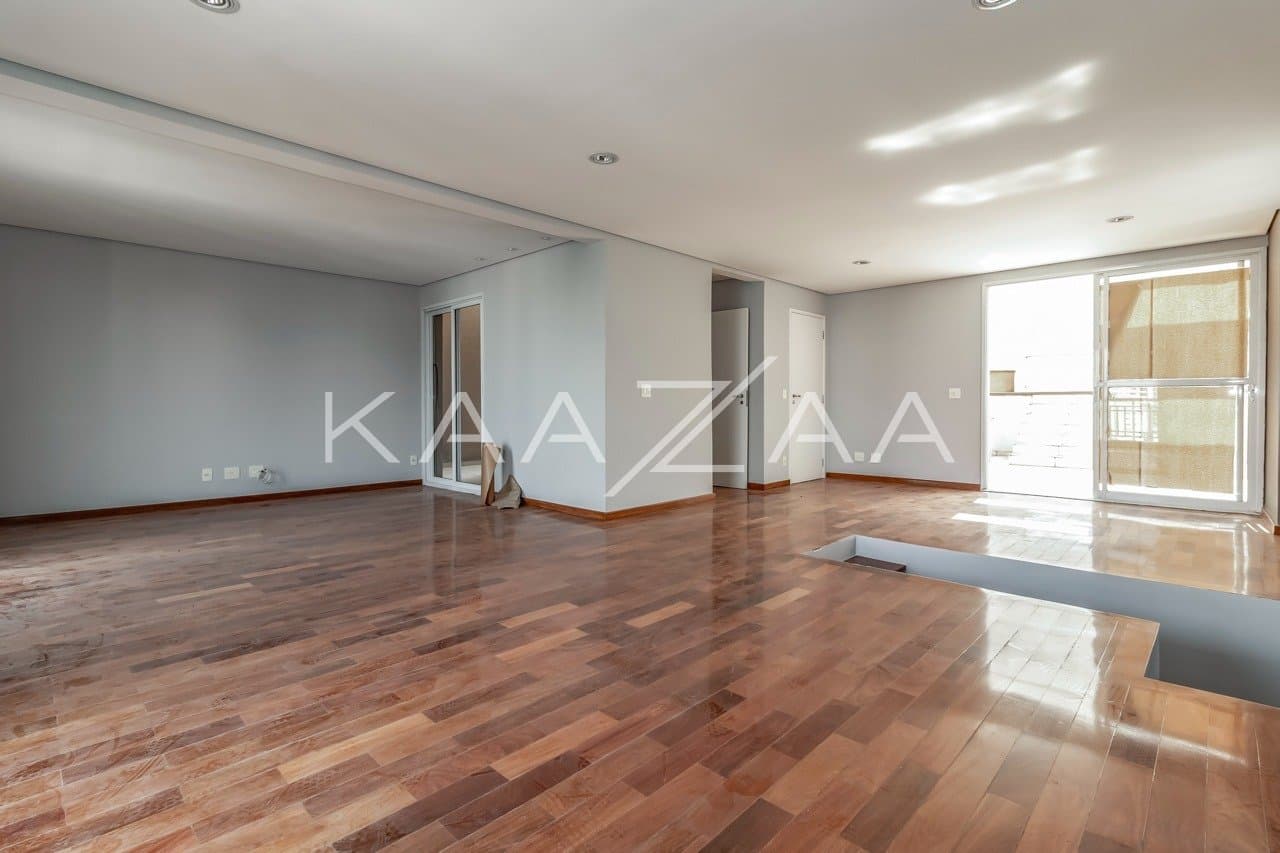 Reformada para te receber. Cobertura duplex com vista livre em Moema. - Foto 13