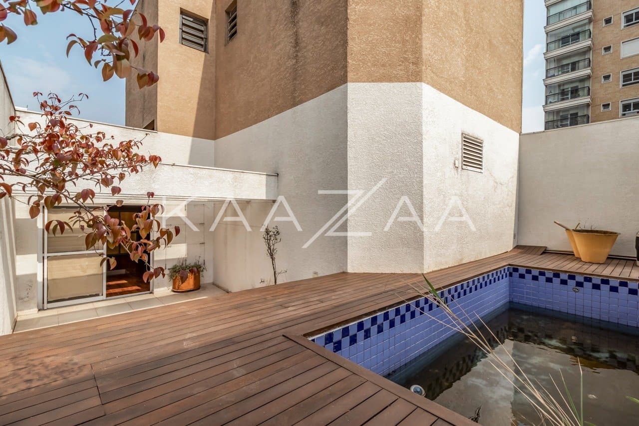 Reformada para te receber. Cobertura duplex com vista livre em Moema. - Foto 17